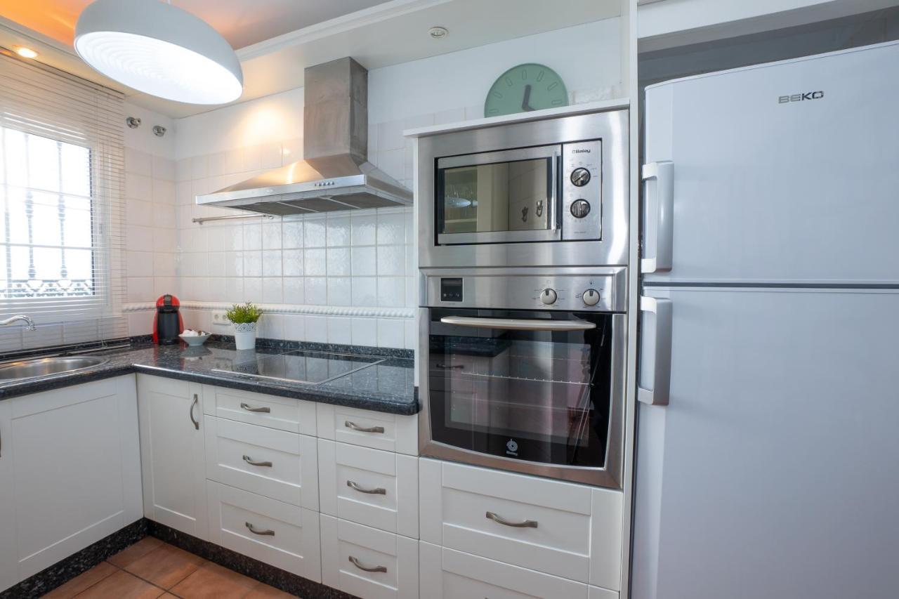 M&G Acqua Private Pool Apartman Nerja Kültér fotó